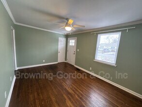 5817 Carl Pl in Nashville, TN - Building Photo - Building Photo