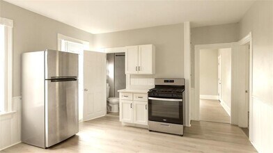 65 Hendrick St in Providence, RI - Building Photo - Building Photo