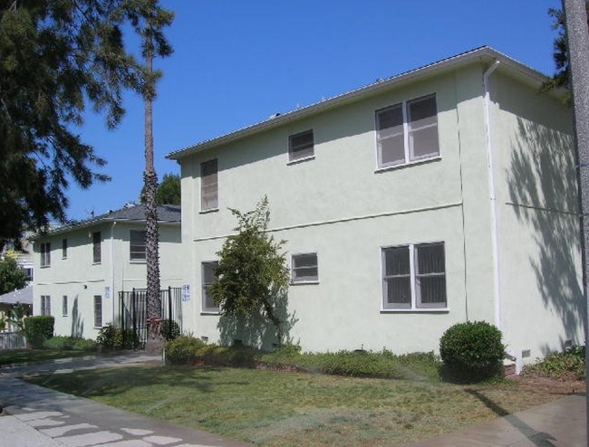 841-849 Pacific St in Santa Monica, CA - Building Photo - Building Photo