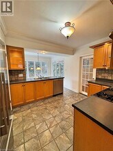 646 Iroquois Ave in Hamilton, ON - Building Photo - Building Photo