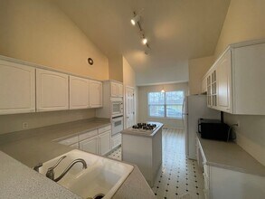 4368 Pond Ridge Ct in Grand Rapids, MI - Building Photo - Building Photo