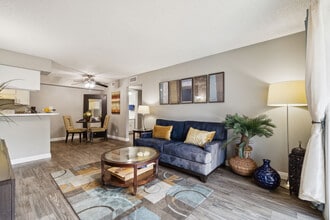 Sorrento Apartments in Mesa, AZ - Building Photo - Building Photo