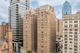 Rittenhouse Plaza in Philadelphia, PA - Building Photo - Building Photo