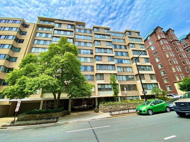 property at 522 21st St NW