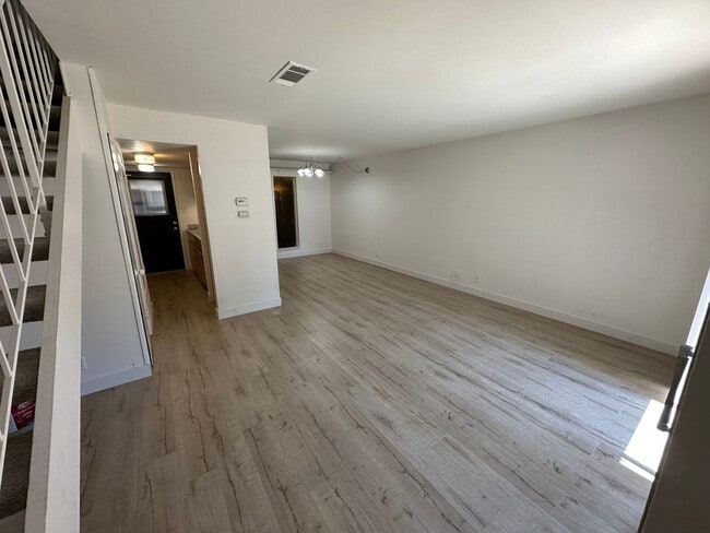 5442 Roundtree Ct in Concord, CA - Building Photo - Building Photo