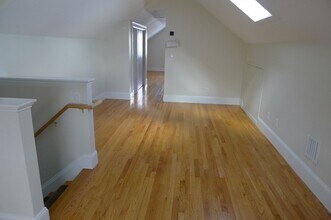 32 Chestnut St in Belmont, MA - Building Photo - Building Photo