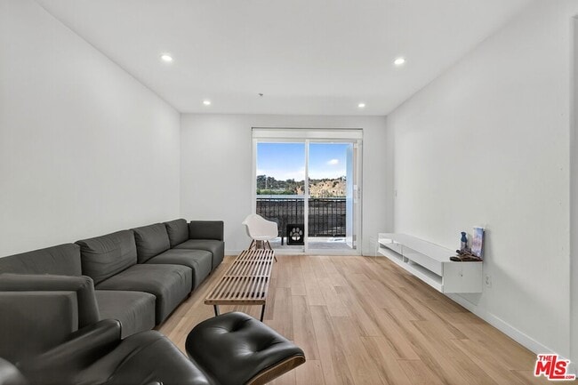 property at 360 W Ave 26