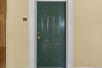 145 Canal St E in Shelton, CT - Building Photo - Building Photo