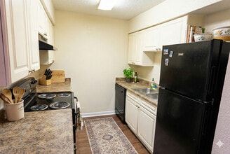 Gates of Oakwood in Gretna, LA - Foto de edificio - Building Photo