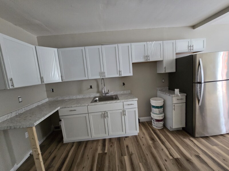 3953 Wyalusing Ave in Philadelphia, PA - Building Photo