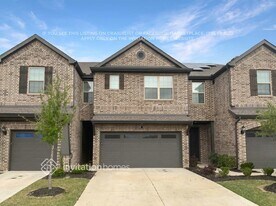 6454 Blue Trl in Arlington, TX - Building Photo