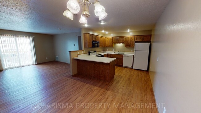 1115 Teakwood St in Brandon, SD - Building Photo - Building Photo