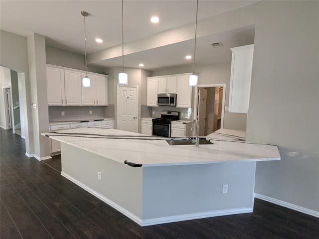 property at 12393 Hawk Creek Dr