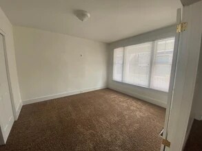 729 E Linden Ave in Salt Lake City, UT - Building Photo - Building Photo