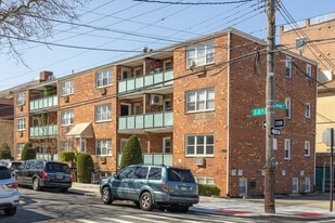 2632 E 21st St in Brooklyn, NY - Building Photo