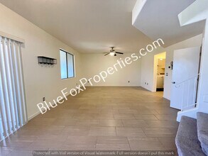 8701 E Chimney Spring Dr in Tucson, AZ - Building Photo - Building Photo