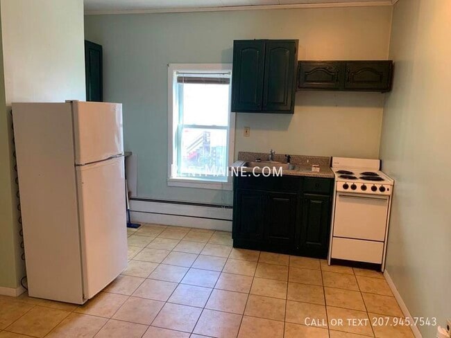 99-101 Center St-Apt #2, Unit Apt #2