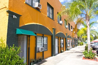 Boulevard Inn in Umatilla, FL - Building Photo - Other