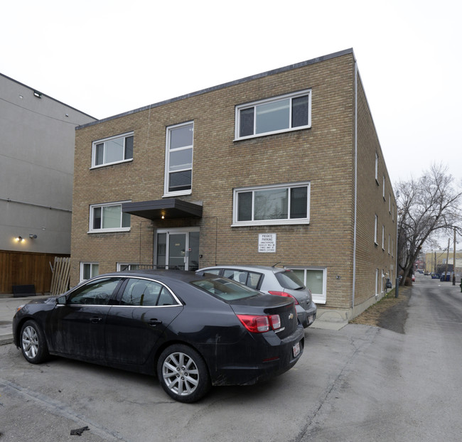 1712 12th St SW in Calgary, AB - Building Photo - Building Photo