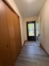 4 Iris Rd in Milford, NH - Building Photo - Building Photo