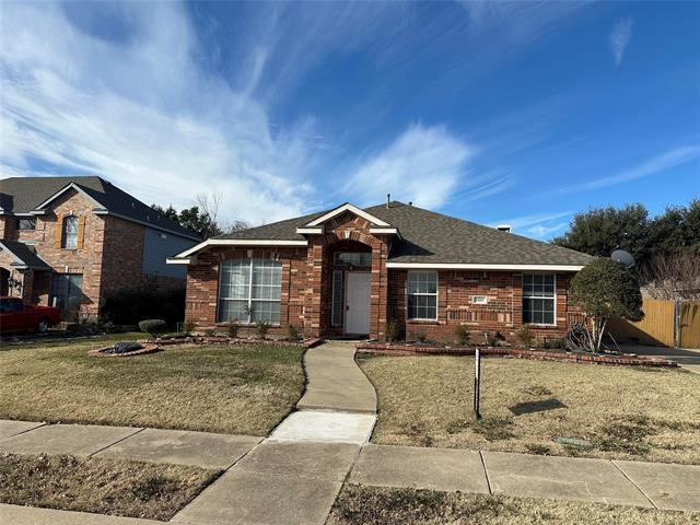 7207 Fieldlark Dr in Sachse, TX - Foto de edificio