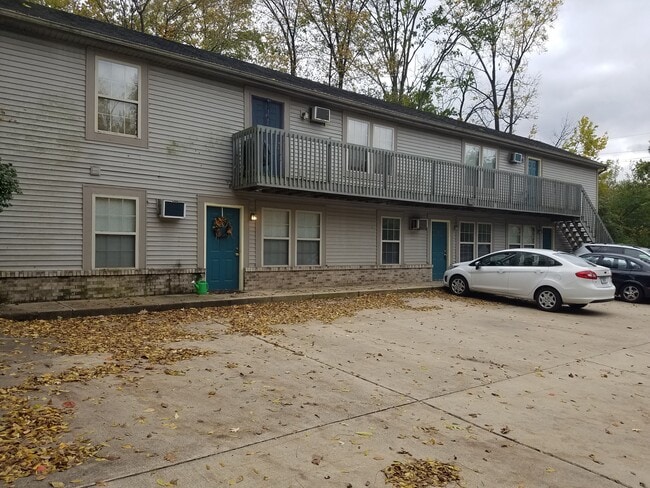 703 S 4th St, Unit 1