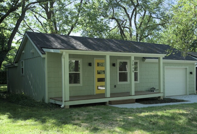property at 2039 Rhode Island St