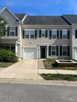 23122 Lilac St in California, MD - Building Photo