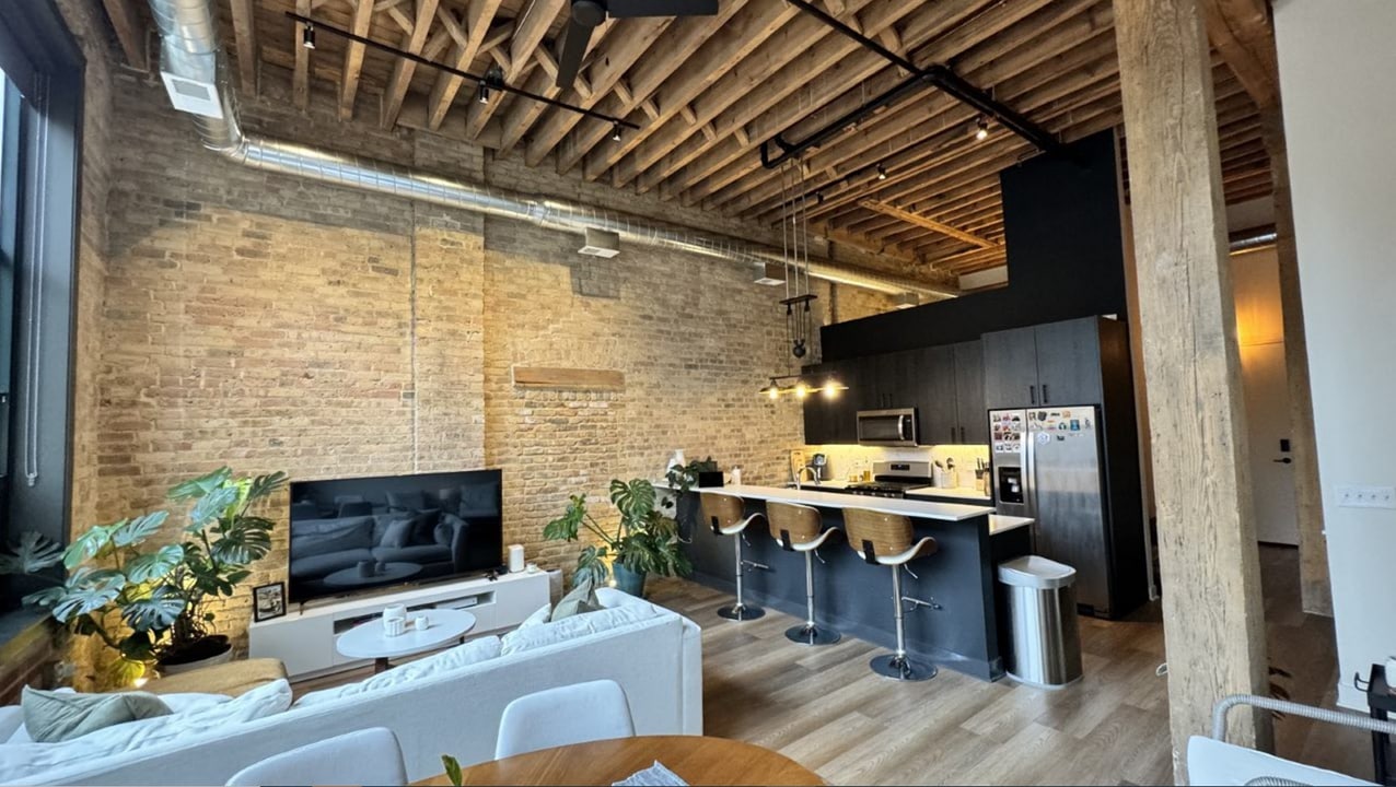 818 N Wolcott Ave in Chicago, IL - Building Photo