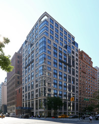 200 E 79th St in New York, NY - Building Photo - Building Photo