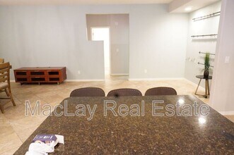 2981 E Nighthawk Wy in Phoenix, AZ - Building Photo - Building Photo