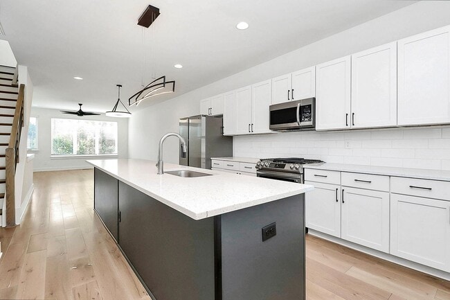 property at 1919 W Trade St