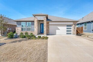 2216 Toucan Dr in Denton, TX - Building Photo