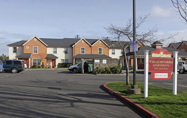 Jose Echevarria Apartments in Forest Grove, OR - Building Photo - Building Photo