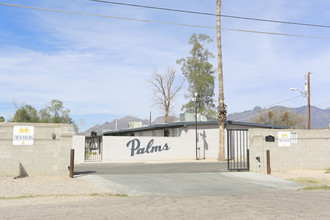 Twin Palms in Tucson, AZ - Foto de edificio - Building Photo