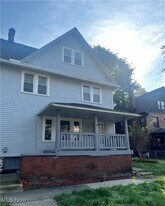 1390 E 109th St in Cleveland, OH - Building Photo