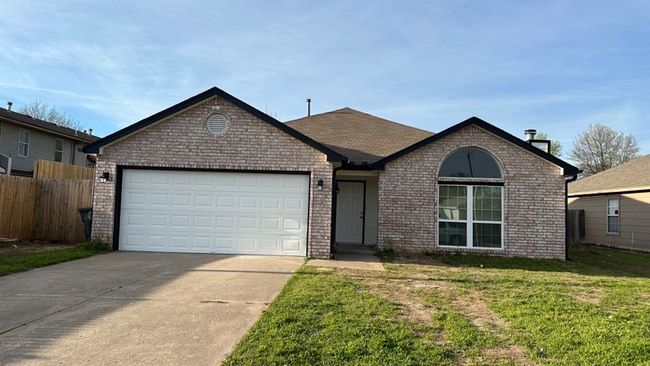 property at 1029 E 64th Pl