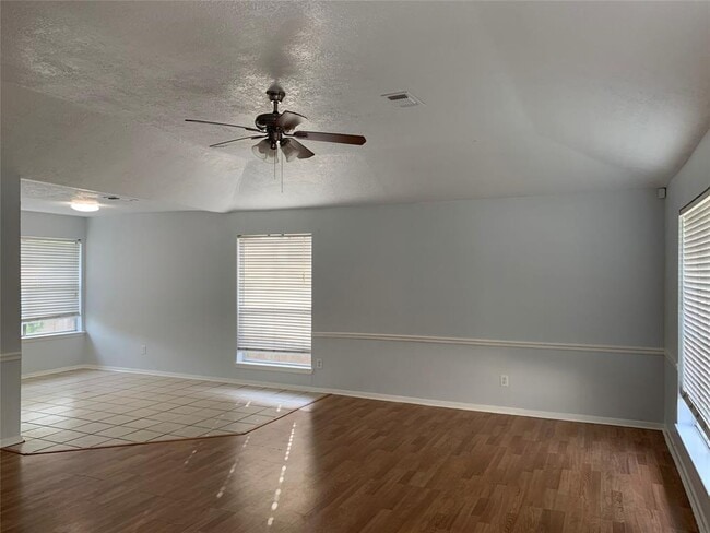6903 Harpers Dr in Richmond, TX - Building Photo - Building Photo