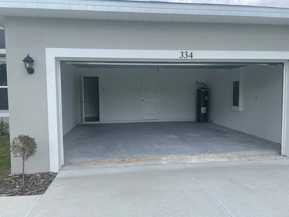 334 Drum Ct in Poinciana, FL - Building Photo