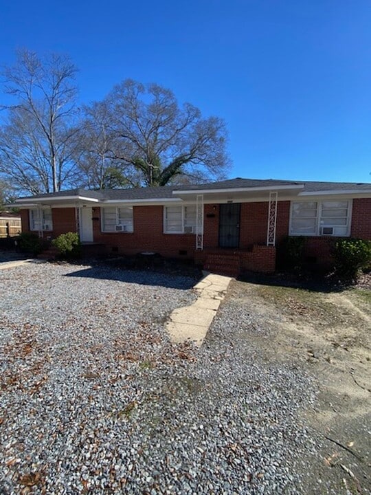 1056 Rigdon Rd in Columbus, GA - Building Photo