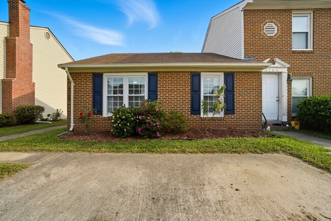 5106 Radcliff Cir in Portsmouth, VA - Building Photo - Building Photo