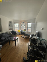 846 Huntington Ave, Unit 3 in Boston, MA - Building Photo - Building Photo