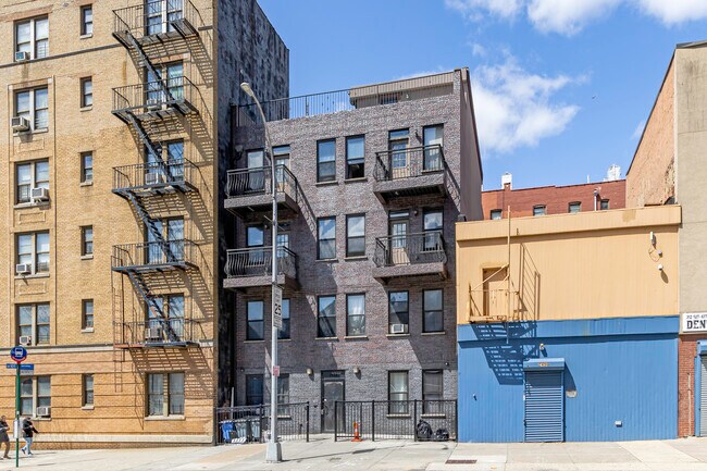 2494 Amsterdam Ave