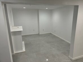 316 6th St, Unit 1 in Union City, NJ - Building Photo - Building Photo