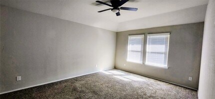 702 Rd 5138 in Cleveland, TX - Building Photo - Building Photo