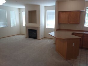 2565 Evans Ct in Dupont, WA - Building Photo - Building Photo