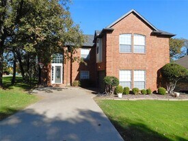 2765 Fernwood Dr in Highland Village, TX - Building Photo