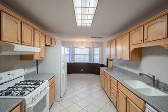 1925 W Memphis St in Broken Arrow, OK - Building Photo - Building Photo