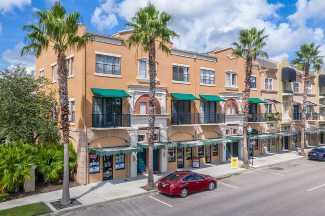 3706-3744 Avalon Park East Blvd in Orlando, FL - Building Photo - Building Photo