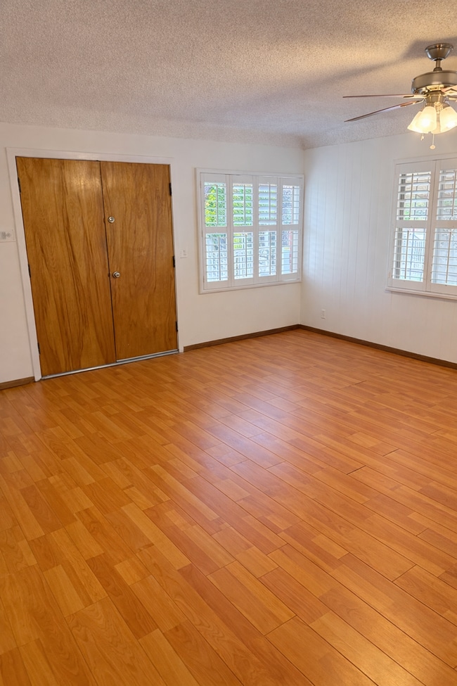 151 W 88th St in Los Angeles, CA - Building Photo - Building Photo